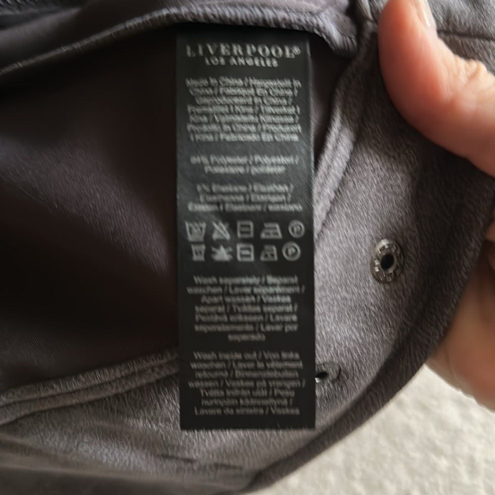 Liverpool Los Angeles Gray faux Suede Jacket - Picture 4 of 4